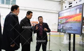 【调延卓通辽市税务局党委书记、局长冯光泽一行莅临问鼎国际机械人调研